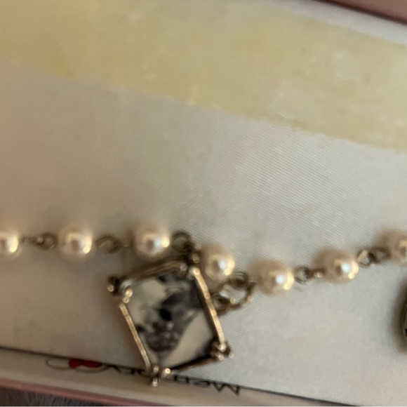 Memory Maker  silver & pearl bracelet w/ reversible picture frames NIB - Picture 4 of 9